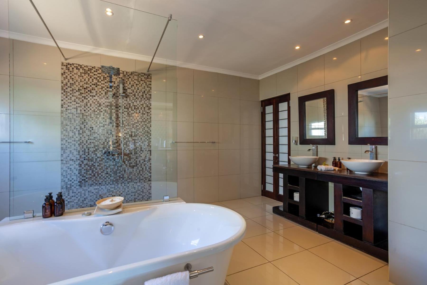 Inverdoorn Game Reserve Lodge Breede River エクステリア 写真